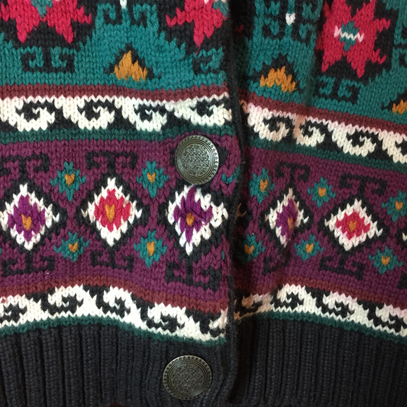 ☆☆ Vintage Peruvian-Style Cardigan ☆☆ - Picture 3 of 4